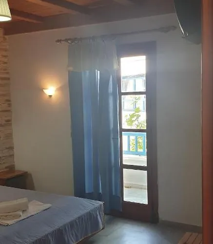 Evi & Hotel Naxos City